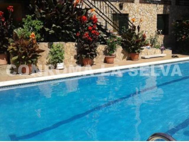 Casa en venta en Vallcanera, la Selva