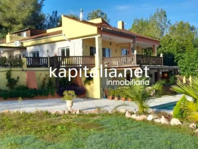 Casa en venta en la Vall d'Albaida, Valencia