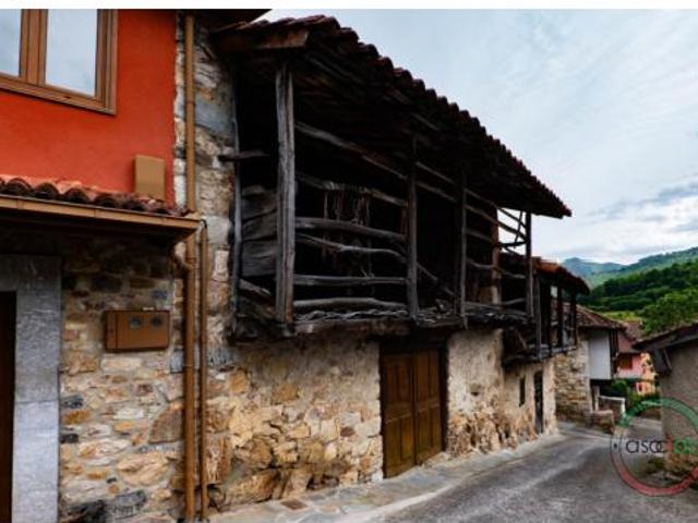 Casa en venta en Sobrescobio, Asturias