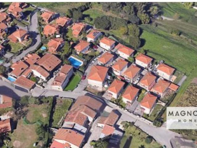 Casa en venta en Hinojedo, Suances