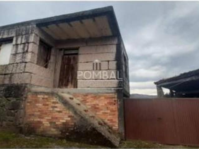 Casa en venta en Ourense, Galicia