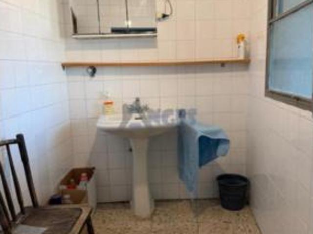 Casa en venta en Ourense, Galicia