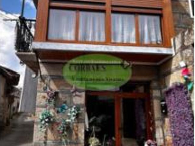 Casa en venta en Ourense, Galicia