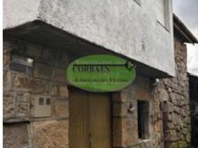 Casa en venta en Ourense, Galicia