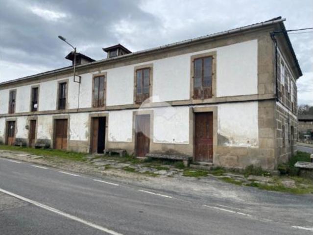 Casa en venta en Ourense, Galicia