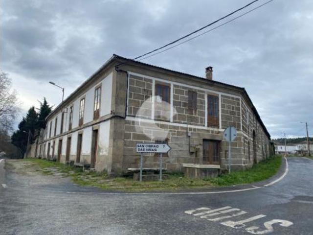 Casa en venta en Ourense, Galicia
