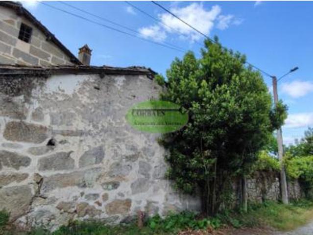 Casa en venta en Ourense, Galicia