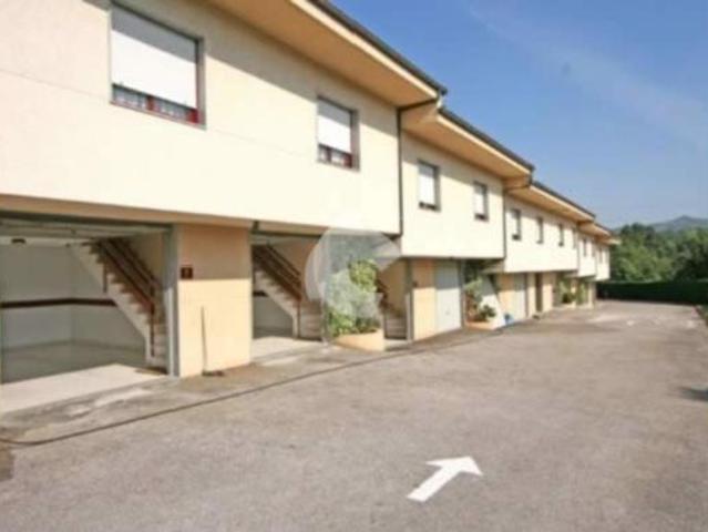 Casa en venta en Ourense, Galicia