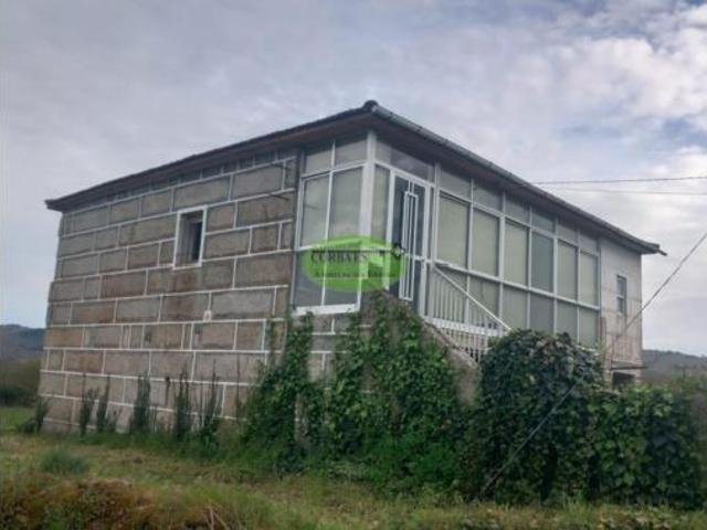 Casa en venta en Ourense, Galicia