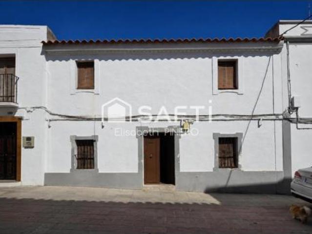Casa en venta en Táliga, Badajoz