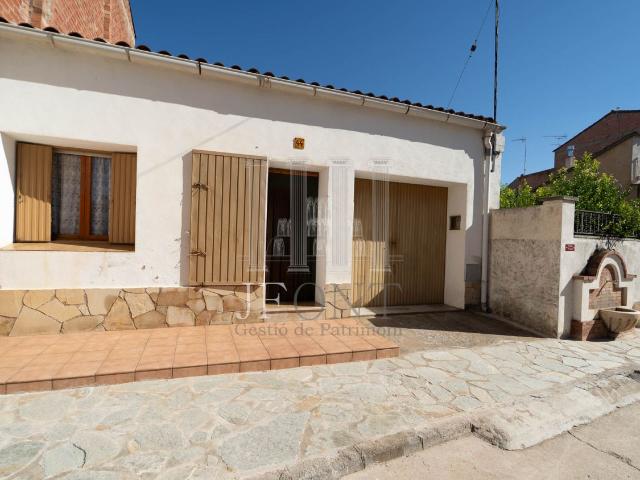 Casa en venta en Ribera d'Ebre, Catalunya