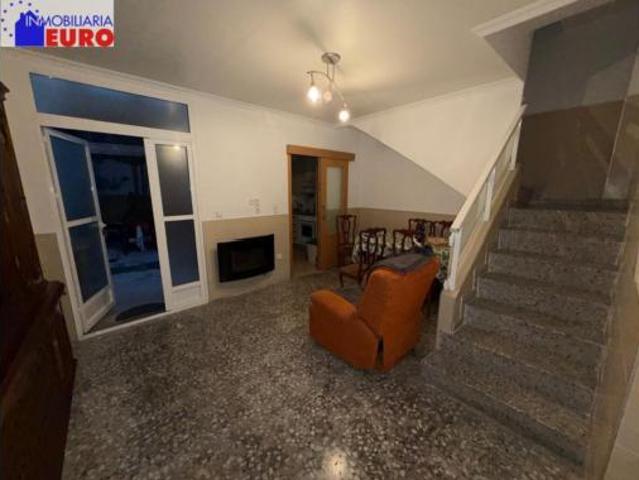 Casa en venta en Tavernes de la Valldigna, València / Valencia