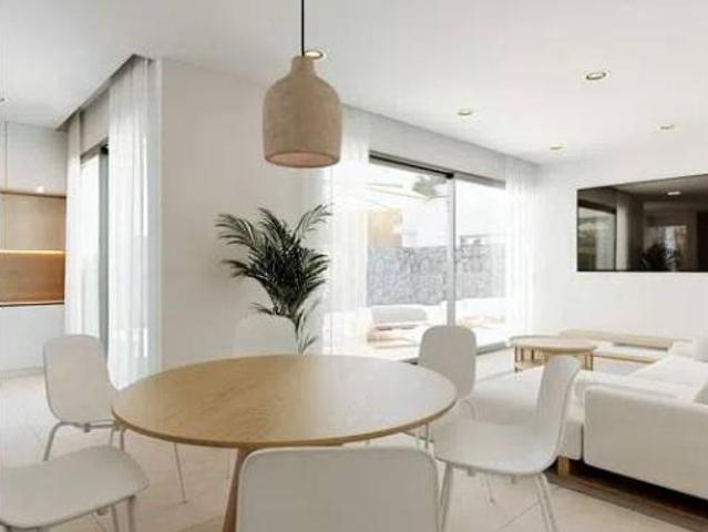Casa en venta en Costa Teguise, Teguise