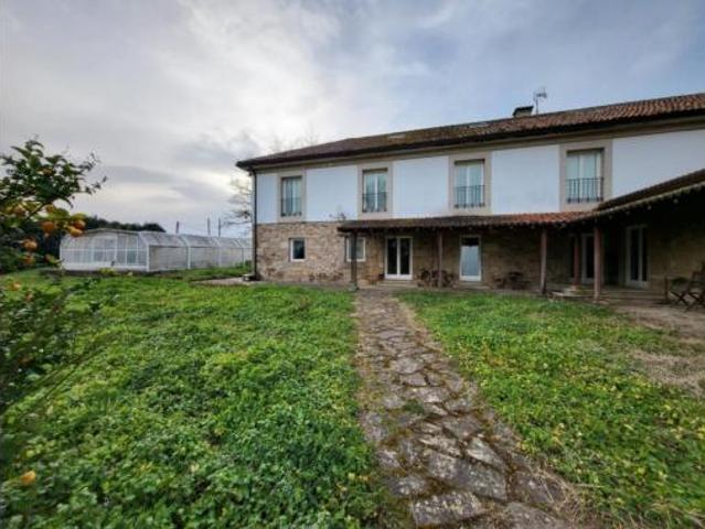 Casa en venta en Oza, Santiago