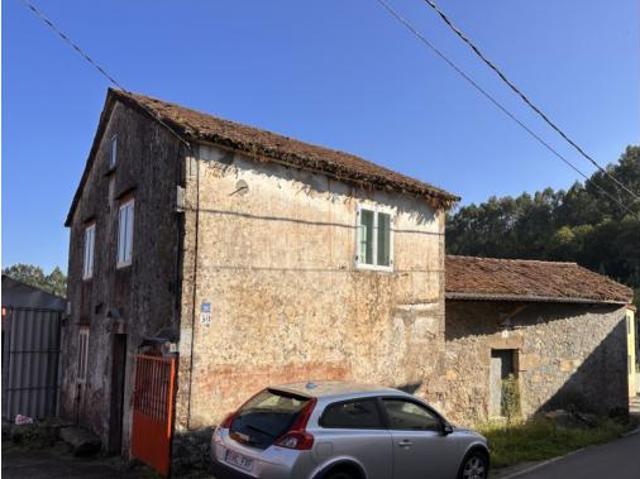 Casa en venta en Os Tilos, Santiago