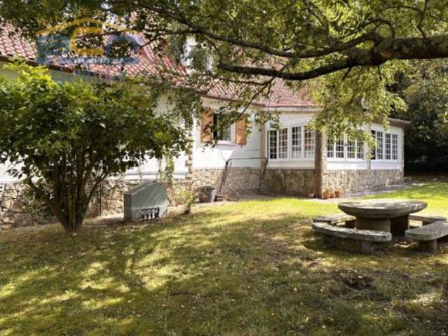 Casa en venta en Cacheiras, Santiago