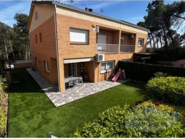 Casa en venta en Vallès Occidental, Catalunya