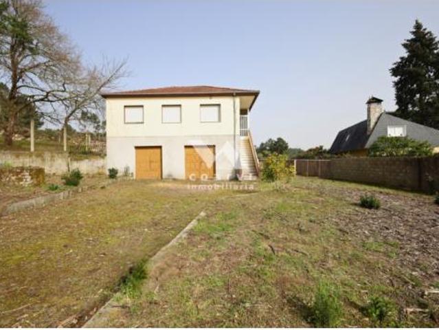 Casa en venta en Ourense, Galicia