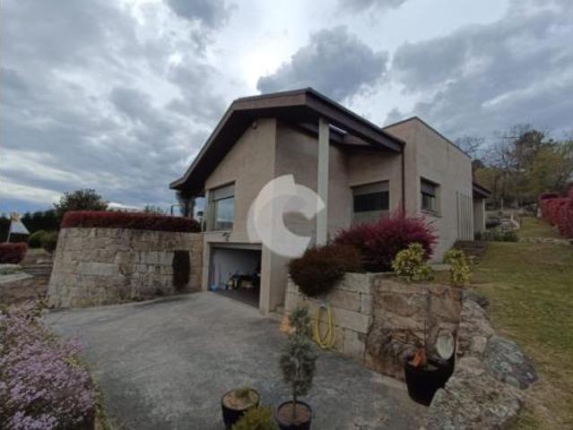 Casa en venta en Ourense, Galicia