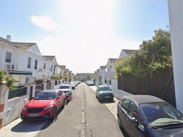 Casa en venta en Tomares, Andalucía