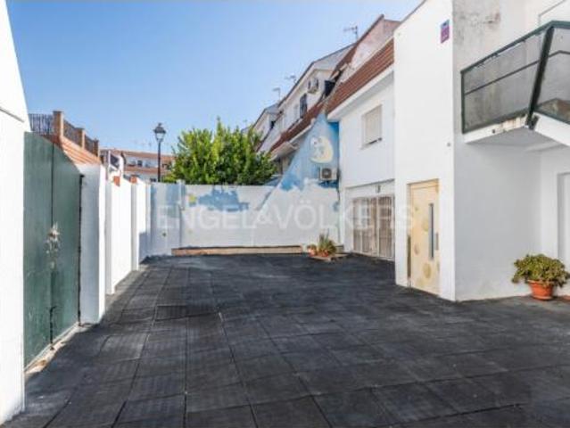 Casa en venta en Peralta, Tomares