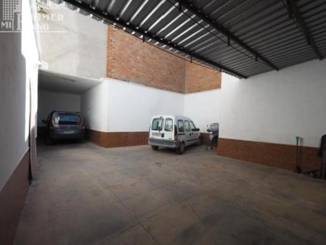 Casa en venta en Tomelloso, Castilla-La Mancha