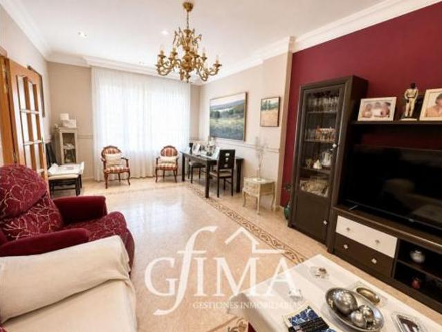 Casa en venta en Tomelloso, Castilla-La Mancha