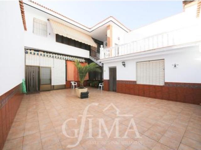 Casa en venta en Tomelloso, Castilla-La Mancha