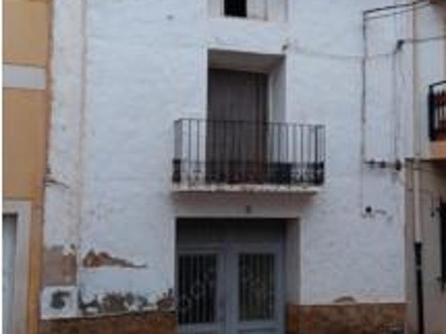 Casa en venta en l'Alt Palància, Valencia