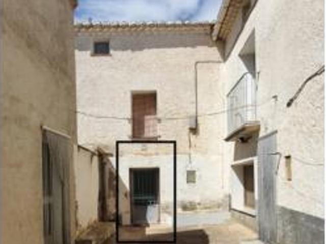 Casa en venta en Allueva, Aragón