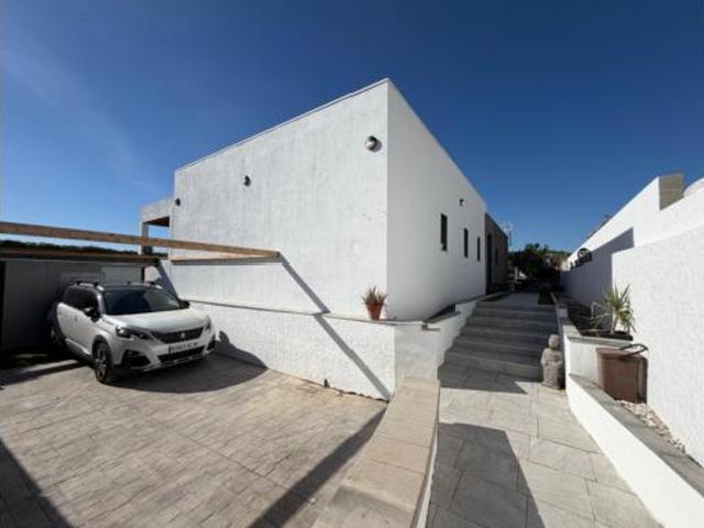 Casa en venta en Lavit, Torrelavit
