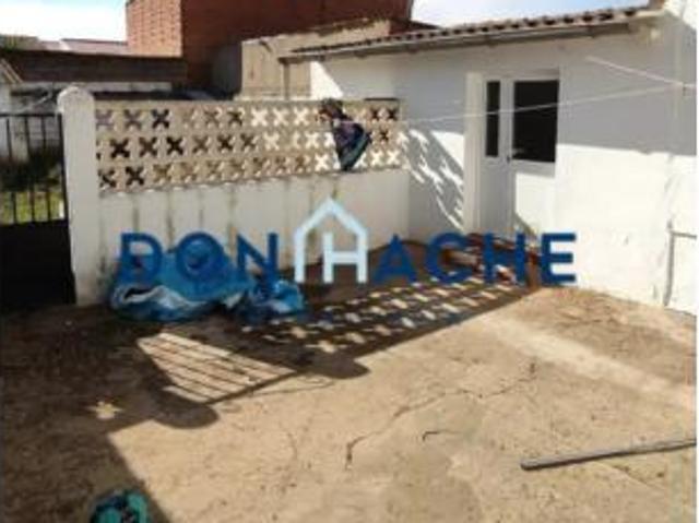 Casa en venta en Torremayor, Extremadura