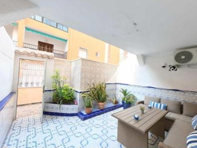 Casa en venta en Torrevieja, Valencia
