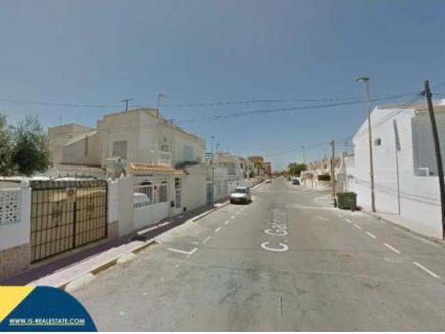 Casa en venta en La Rosaleda, Torrevieja