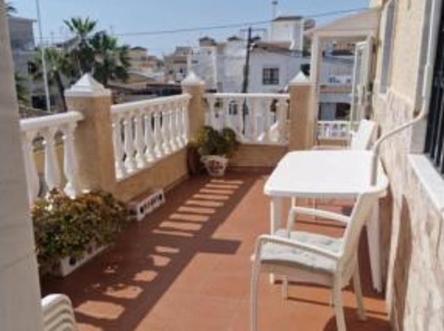Casa en venta en La Rosaleda, Torrevieja