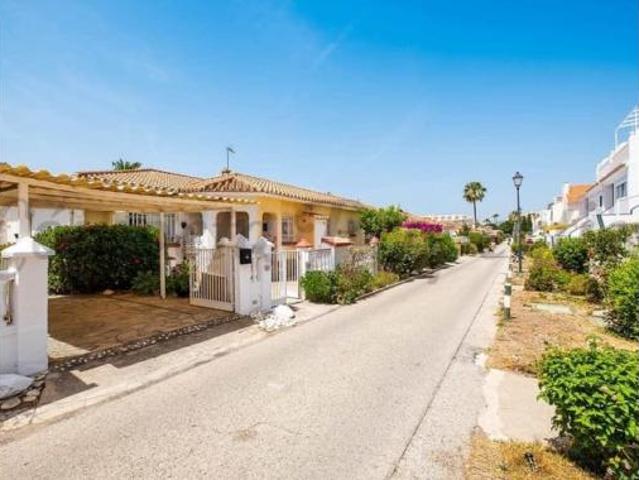 Casa en venta en Torrox Park, La Axarquía