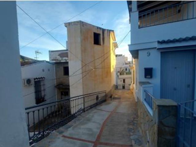 Casa en venta en Totalán