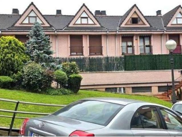 Casa en venta en El Pasillo, Valle De Trápaga-trapagaran