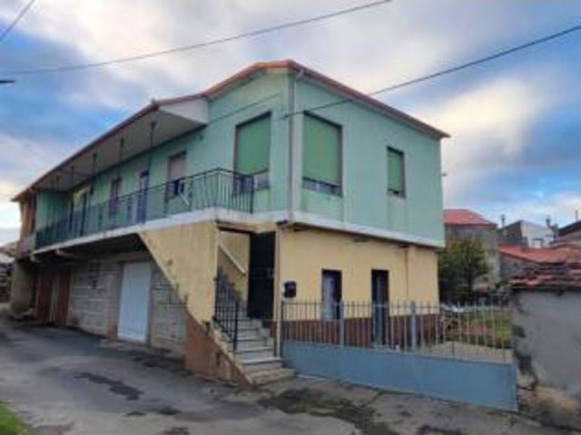 Casa en venta en A Limia, Galicia