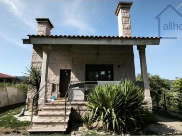 Casa en venta en Tui, O Arrabal