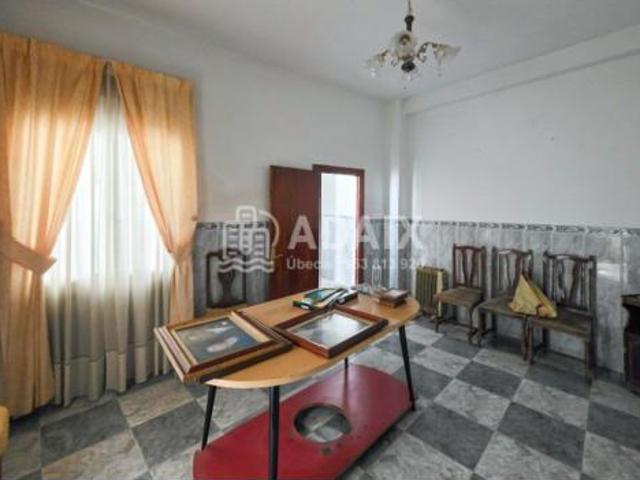 Casa en venta en San Pedro, Úbeda