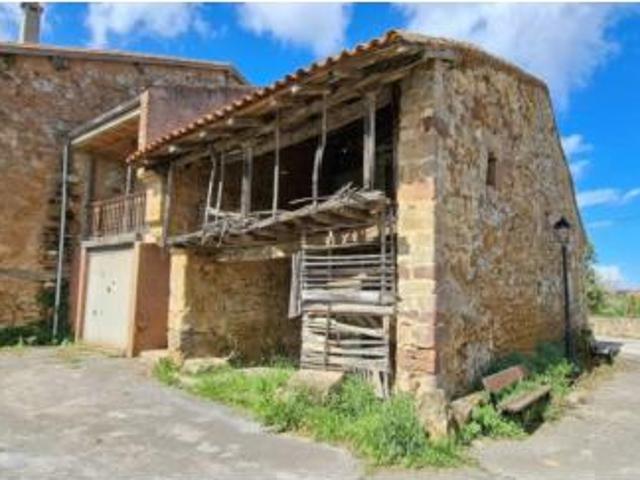 Casa en venta en Pumalverde, Udías