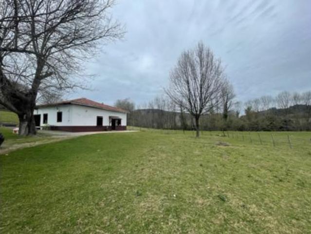 Casa en venta en Urduliz, Guipúzcoa