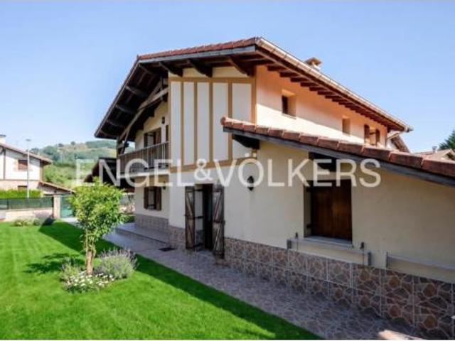 Casa en venta en Urnieta, Guipúzcoa