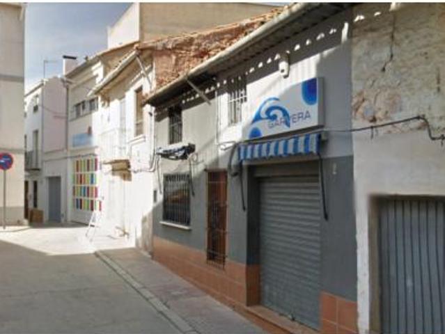 Casa en venta en Utiel, València / Valencia