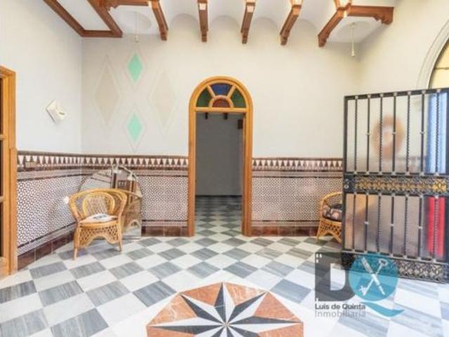 Casa en venta en Utrera, Andalucía