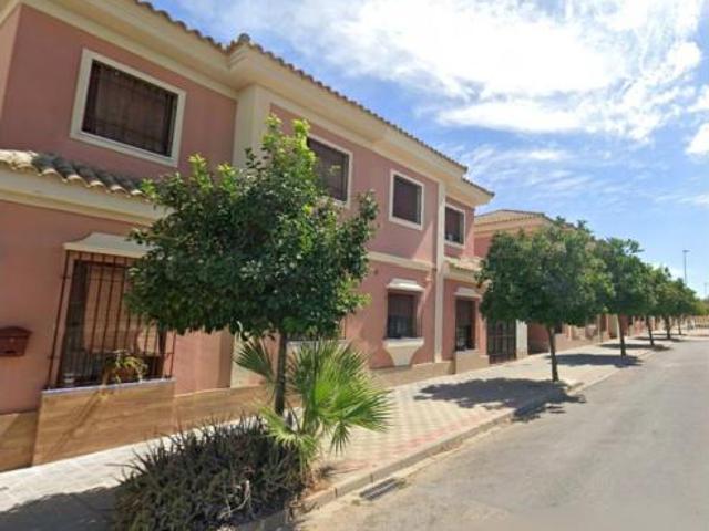 Casa en venta en Utrera, Andalucía