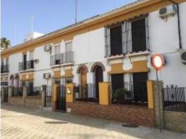 Casa en venta en Utrera, Andalucía