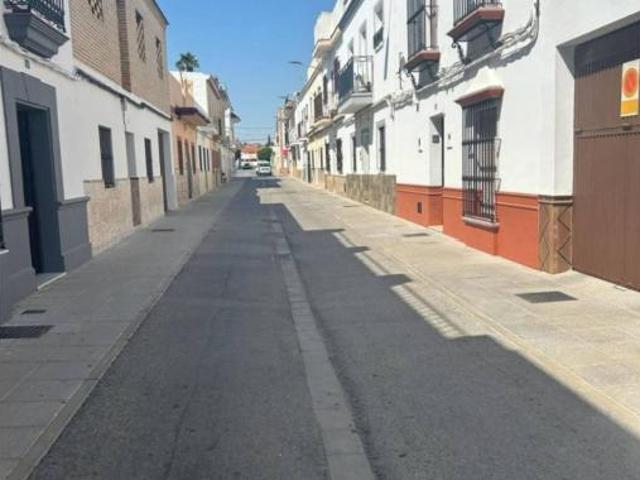 Casa en venta en Utrera, Andalucía