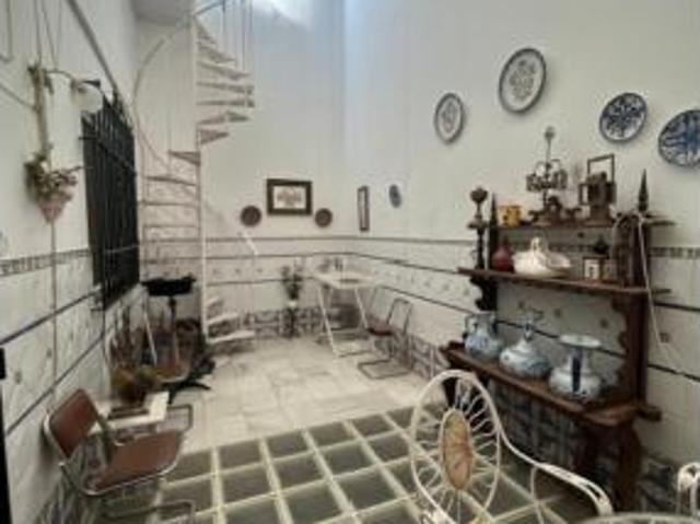 Casa en venta en Utrera, Andalucía